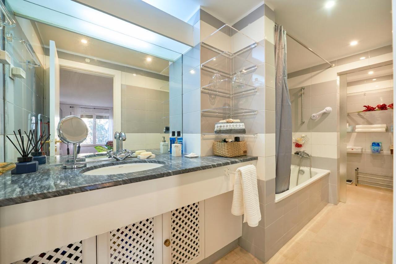 Modern Apartment With Swiming Pool & Garage - Lisboa Kültér fotó